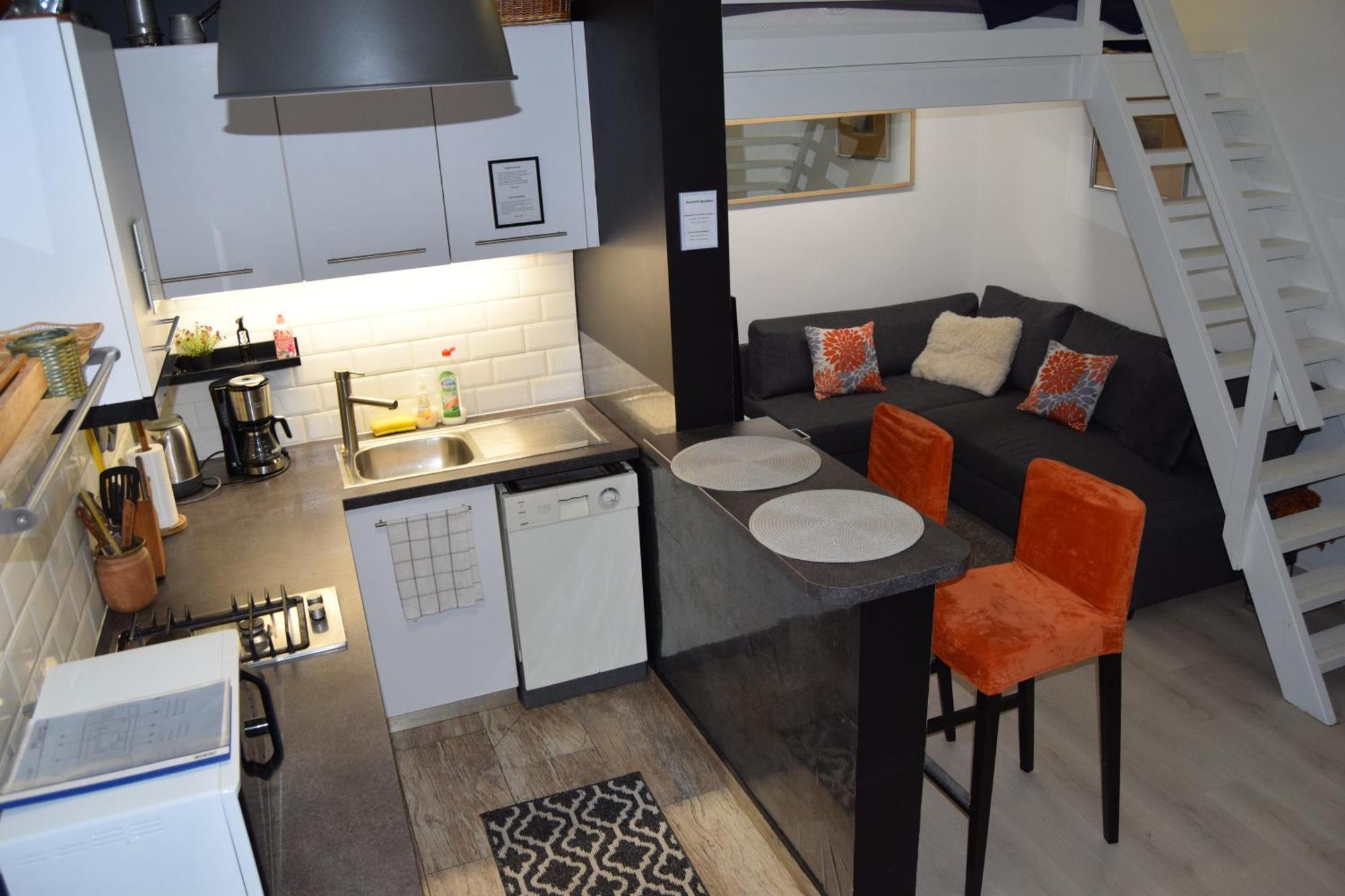 Castlehill Apartman The Perfect Blend Of Urban Living And Sightseeing Convenience Будапешт Экстерьер фото